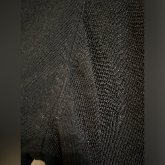 WHITE STAG Black Woman's Plus 26/28W Knit Top w/ Silver Metal Eyelet Accents - Picture 7 of 11